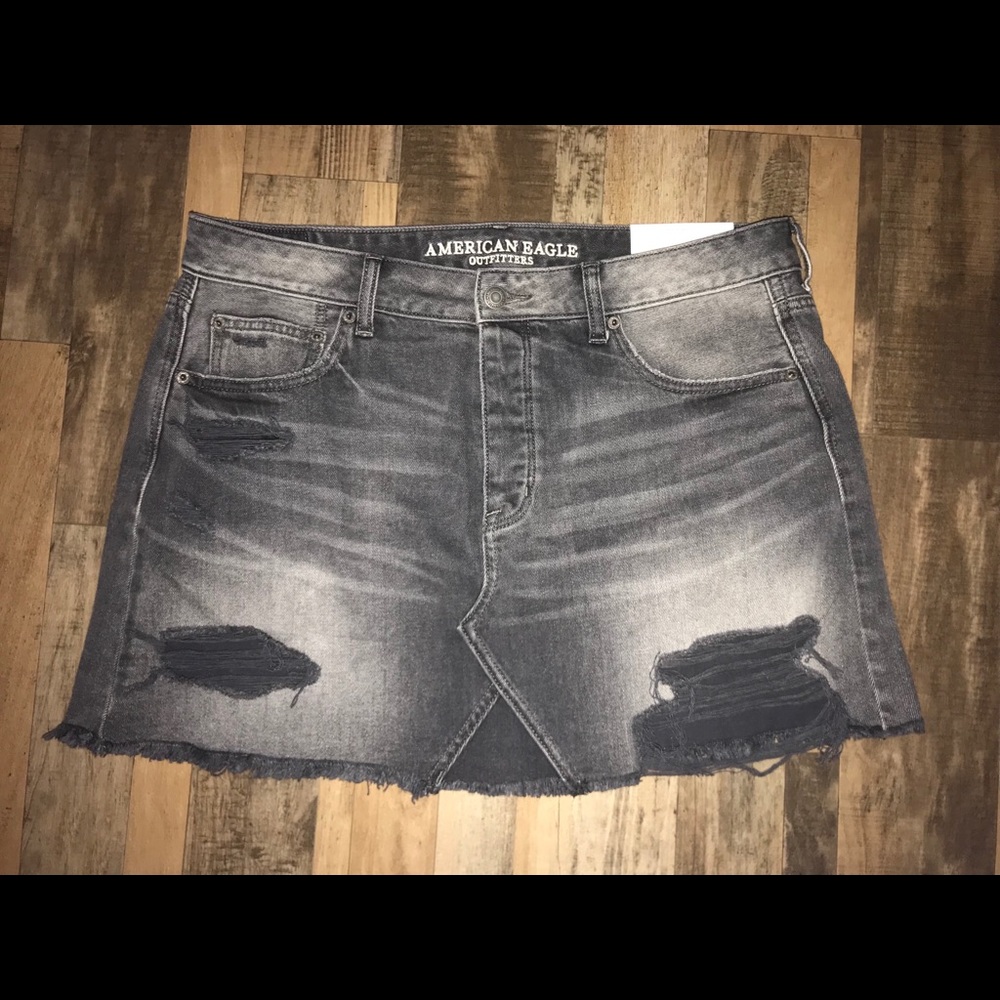 BRAND NEW 🖤🖤 American Eagle Skirt